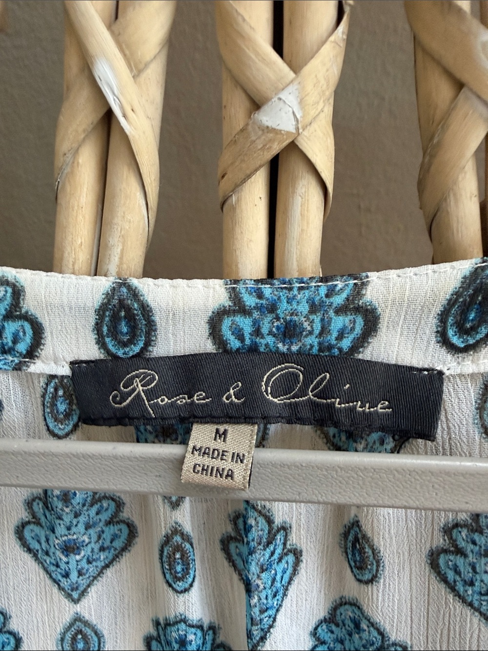 Rose & Olive Blue White Boho Print Tassel Blouse, size Medium - Picture 4 of 5